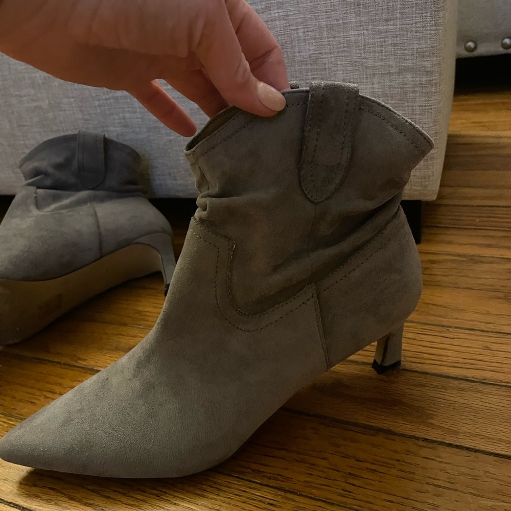 Grey Velvet Boots with Skinny Heel